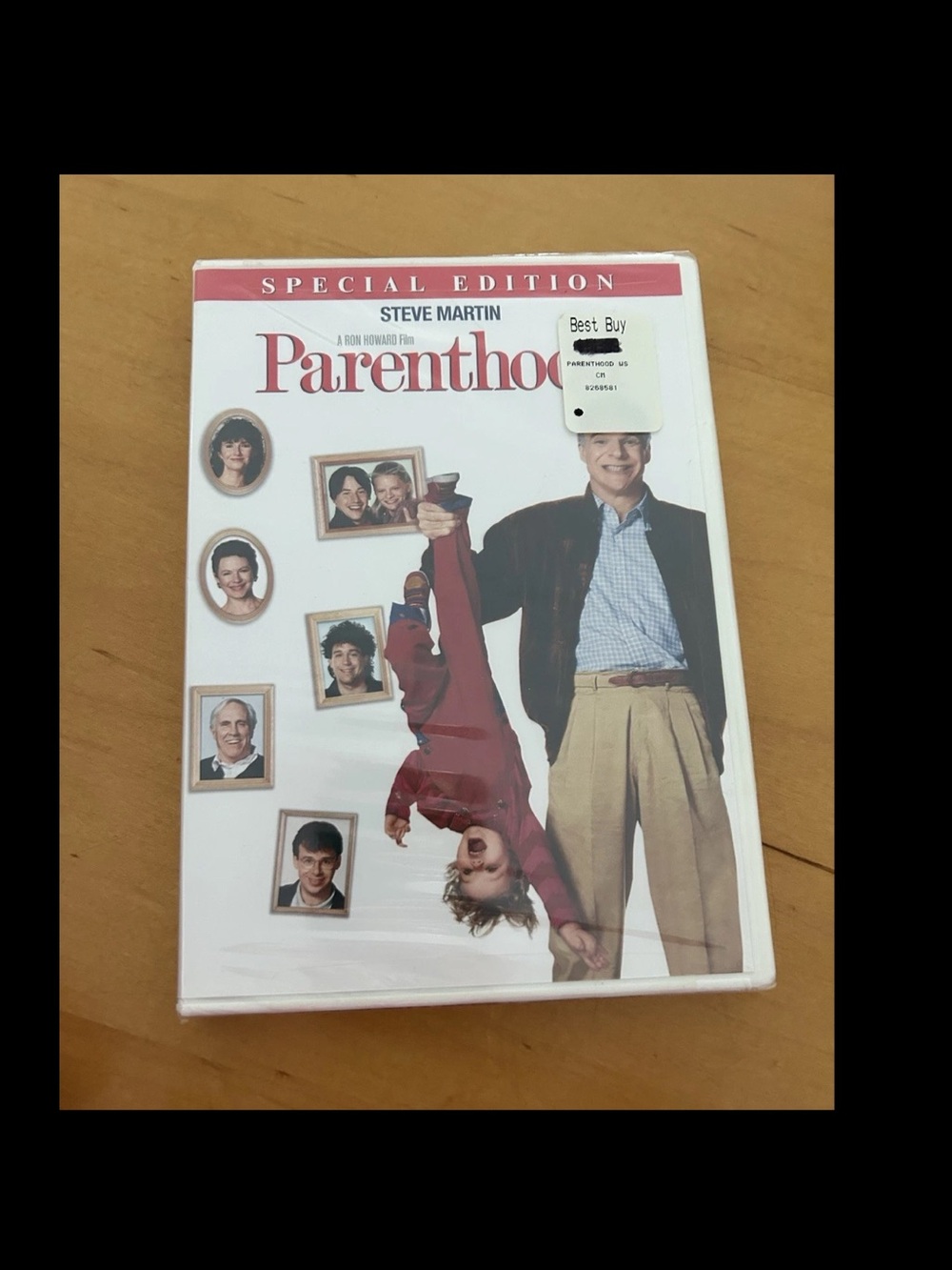 Universal DVD - White & Red Back Cover